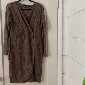 Long sleeve lace dress- plus size